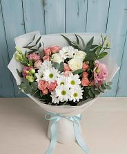 Букет цветов из:  Розы, Лизиантусы и Хризантемы в Ломинцевский