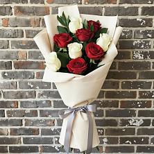 Букет цветов из:  Розы в Ломинцевский