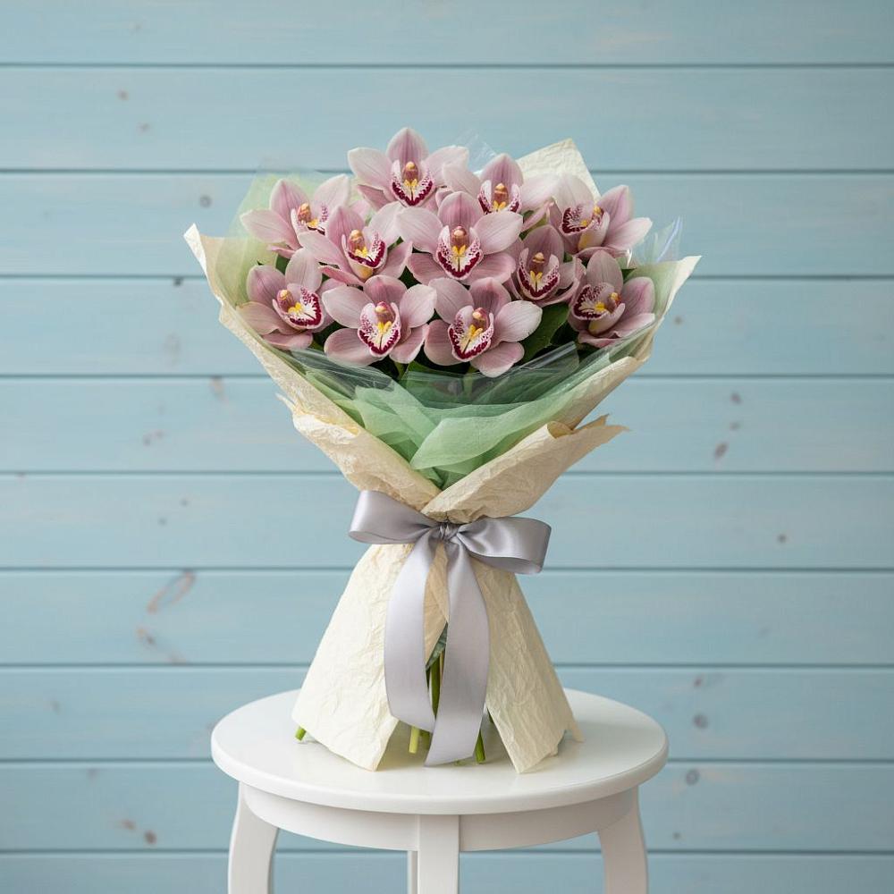 Букет цветов из: Орхидеи и Розы в Ломинцевский