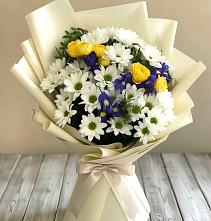 Букет цветов из:  Ирисы, Хризантемы и Розы #REPLACE_PRED# Ломинцевский