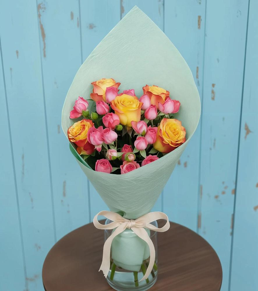 Букет цветов из: Розы в Ломинцевский