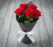Букет 5 Красных роз Эдлесс Лав #REPLACE_PRED# Ломинцевский