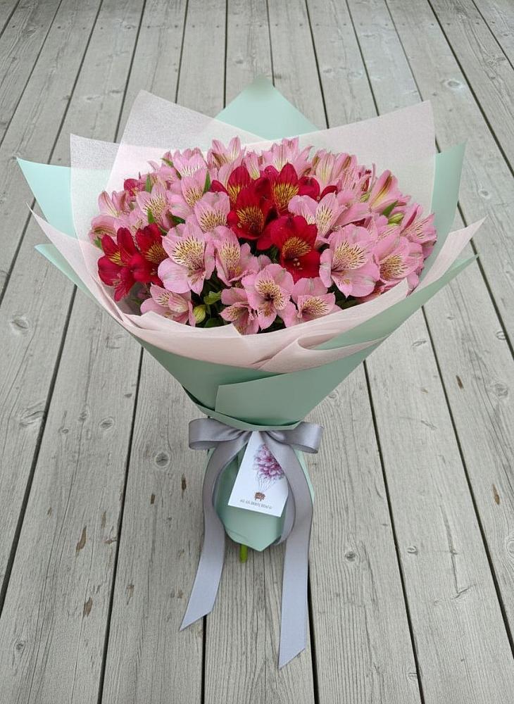 Букет цветов из: Альстромерии в Ломинцевский