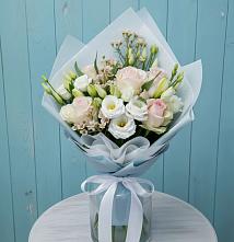 Букет цветов из:  Розы и Лизиантусы в Ломинцевский