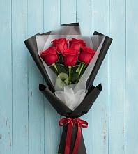 Букет цветов из:  Розы в Ломинцевский