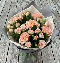 Букет цветов из:  Розы в Ломинцевский