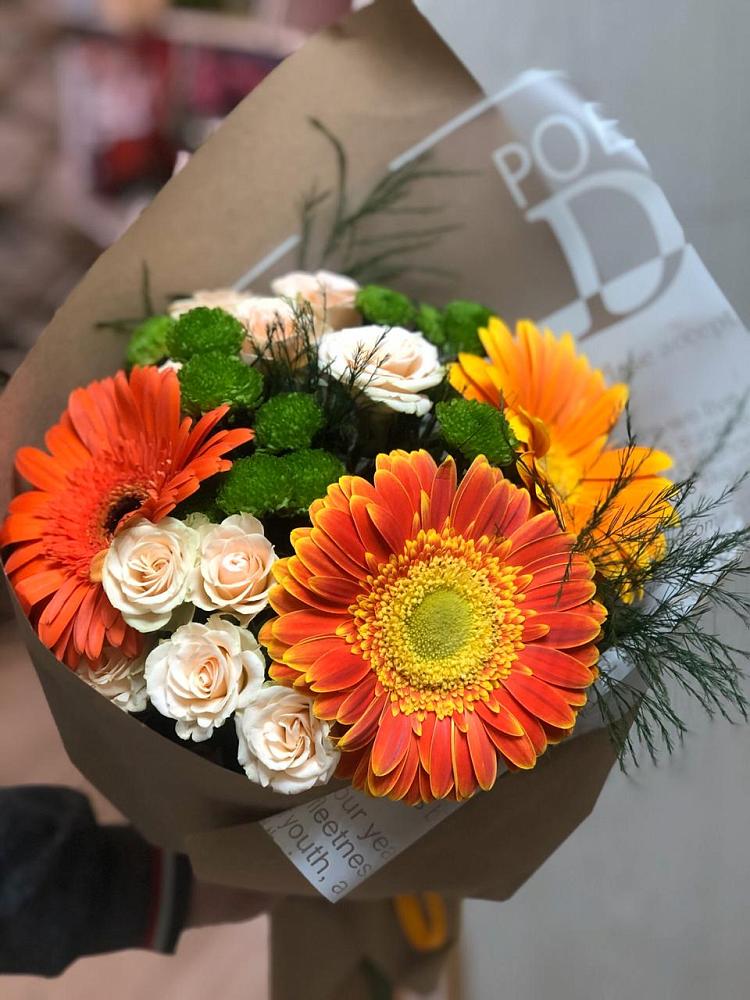 Букет цветов из: Герберы, Хризантемы и Розы в Ломинцевский